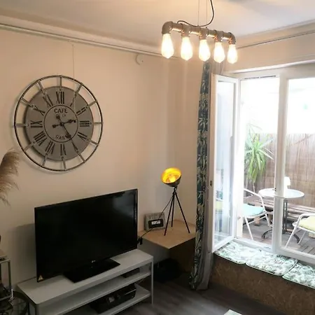 Апартаменты Paris-17 Batignolles/montmartre *
